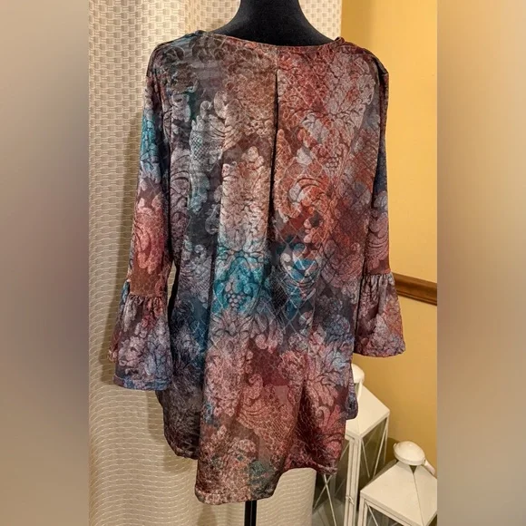 bryn Walker Fran Top in the Moondance featuring velvet burnout fabric Blouse - Picture 5 of 9